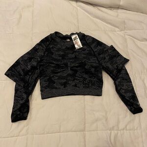 Gymshark crop black camo top, great condition